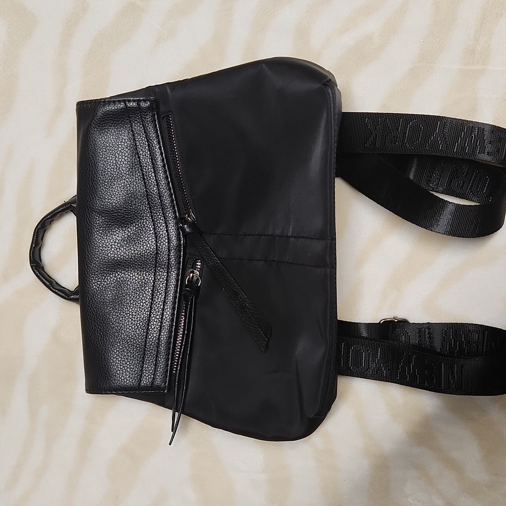 BOTKIER New York Trigger Mini Backpack Black